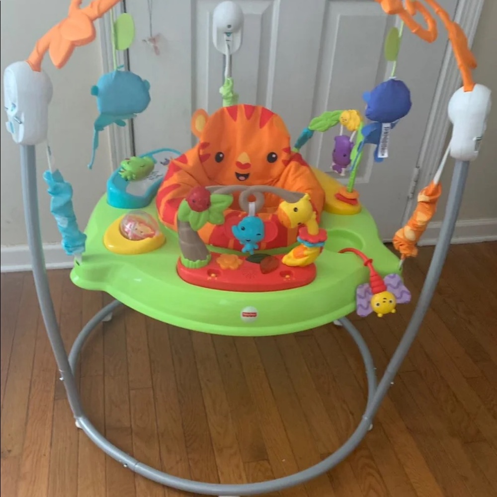 Baby bouncer
